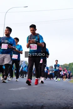 Runner Photo 4862309