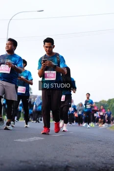 Runner Photo 4862315