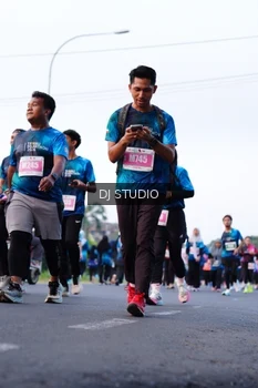 Runner Photo 4862324