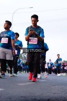 Runner Photo 4862338