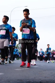 Runner Photo 4862340