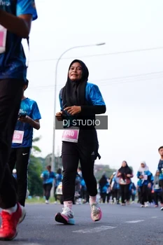 Runner Photo 4862354