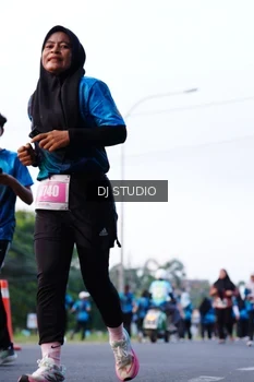 Runner Photo 4862396