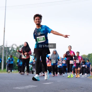 Runner Photo 4862406