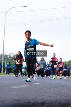 Runner Photo 4862413