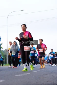 Runner Photo 4862464