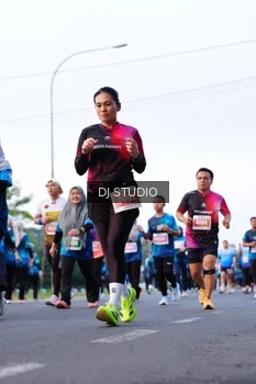 Runner Photo 4862485