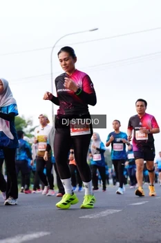 Runner Photo 4862493