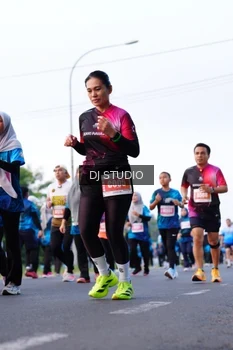 Runner Photo 4862497