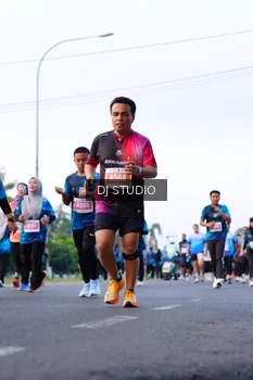 Runner Photo 4862526