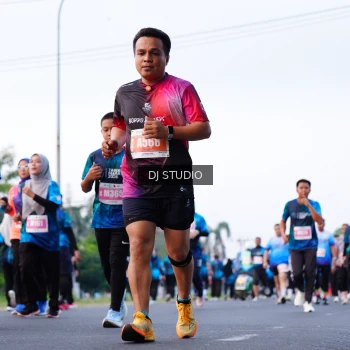 Runner Photo 4862535