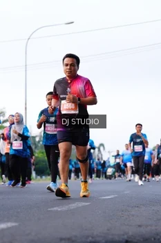 Runner Photo 4862536