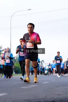 Runner Photo 4862539