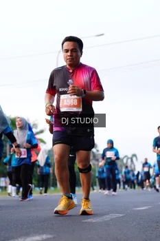 Runner Photo 4862579