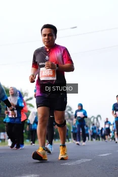 Runner Photo 4862581