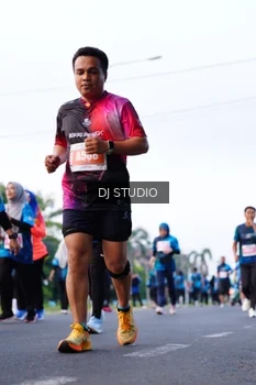 Runner Photo 4862585