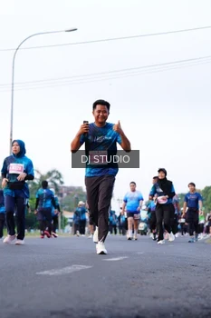 Runner Photo 4862600