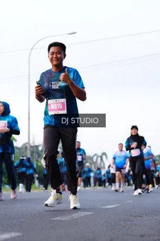 Runner Photo 4862665