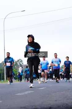 Runner Photo 4862675