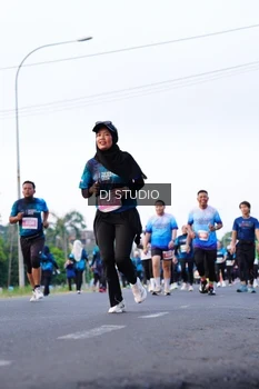 Runner Photo 4862676