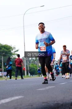 Runner Photo 4862763