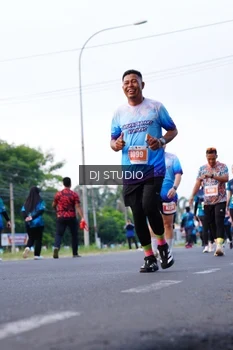Runner Photo 4862774