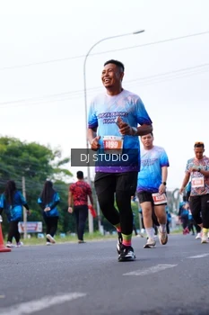 Runner Photo 4862795