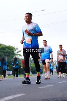 Runner Photo 4862800