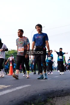 Runner Photo 4862819