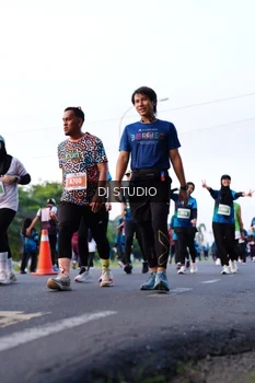 Runner Photo 4862824