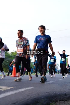 Runner Photo 4862829