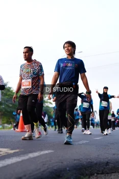 Runner Photo 4862834