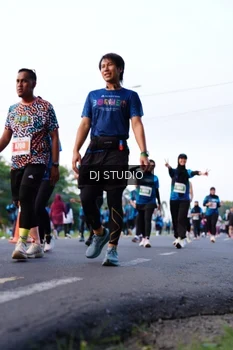 Runner Photo 4862846