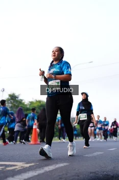 Runner Photo 4862984