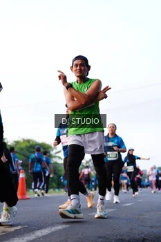 Runner Photo 4862995
