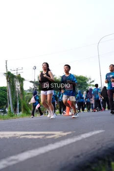 Runner Photo 4863014