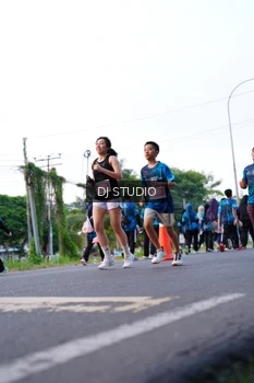 Runner Photo 4863025