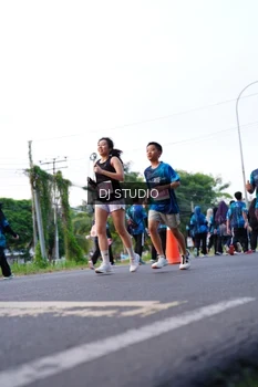 Runner Photo 4863029
