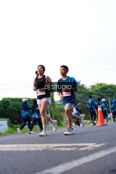 Runner Photo 4863055