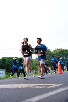 Runner Photo 4863057