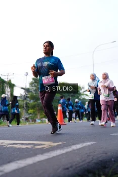 Runner Photo 4863091