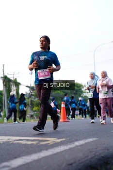 Runner Photo 4863097