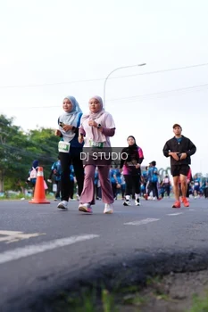 Runner Photo 4863119