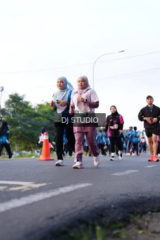 Runner Photo 4863120