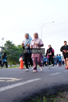 Runner Photo 4863129