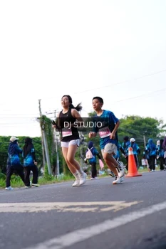 Runner Photo 4863149