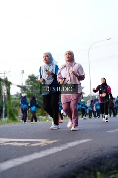 Runner Photo 4863156