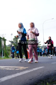 Runner Photo 4863160