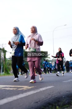 Runner Photo 4863175