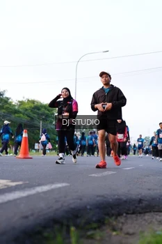 Runner Photo 4863183